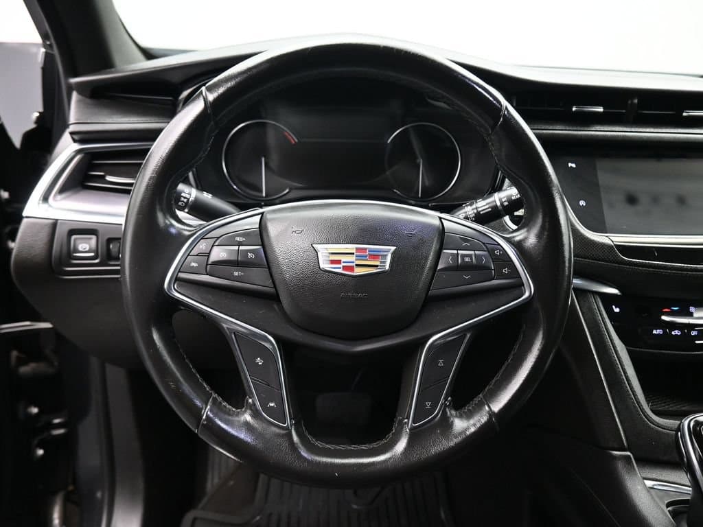2020 Cadillac XT5 Luxury, photo 16 of 58