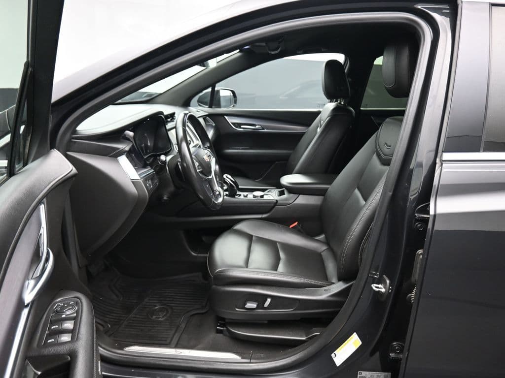 2020 Cadillac XT5 Luxury, photo 13 of 58