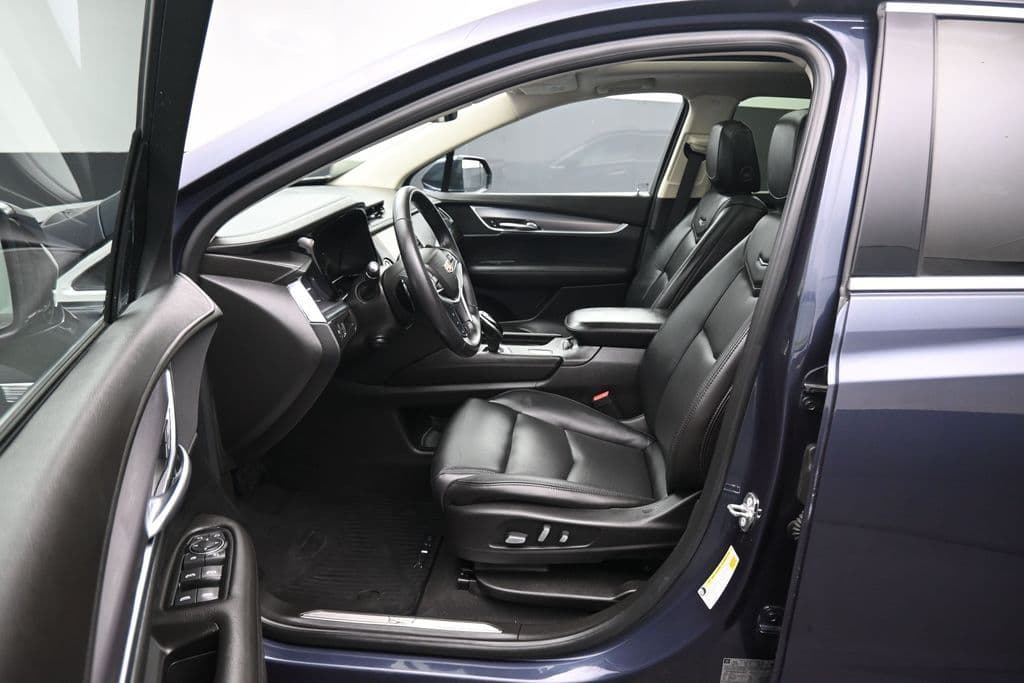 2018 Cadillac XT5 Luxury, photo 13 of 66