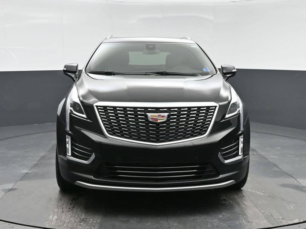 2025 Cadillac XT5 Premium Luxury, photo 2 of 68