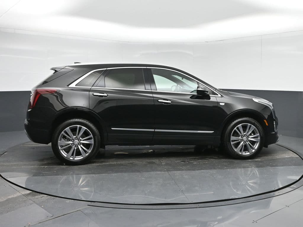 2025 Cadillac XT5 Premium Luxury, photo 8 of 68
