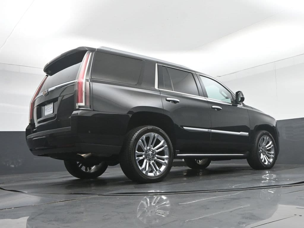 2020 Cadillac Escalade Luxury, photo 70 of 74