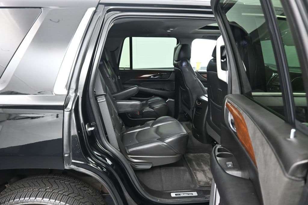 2020 Cadillac Escalade Luxury, photo 47 of 74