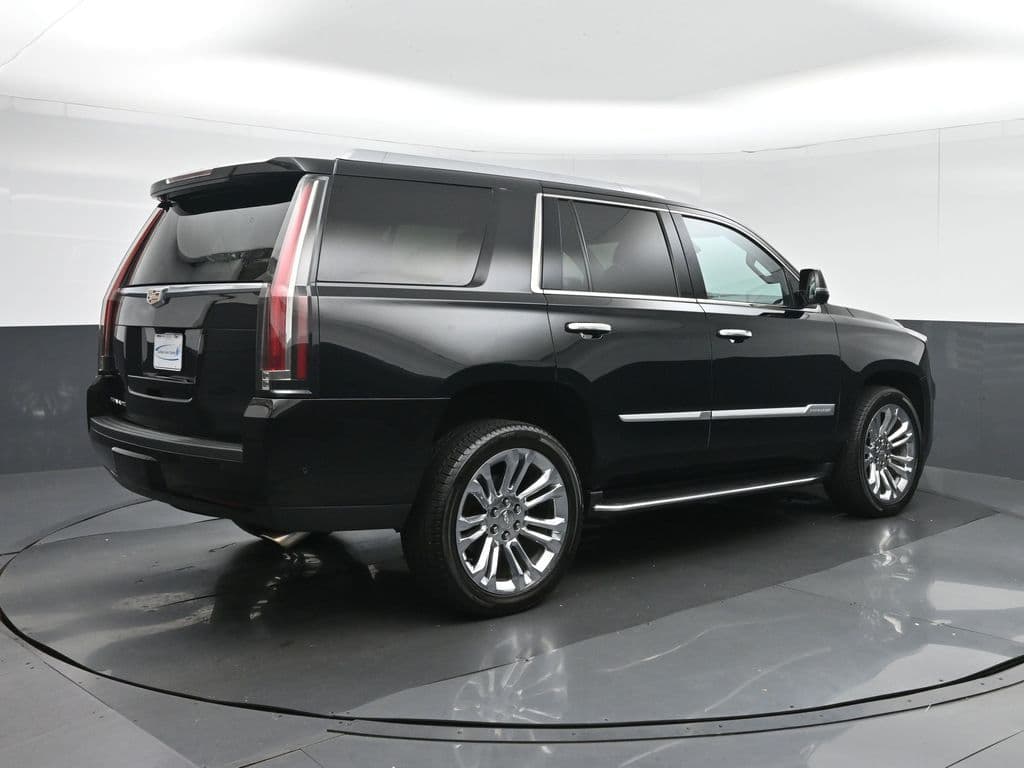 2020 Cadillac Escalade Luxury, photo 7 of 74
