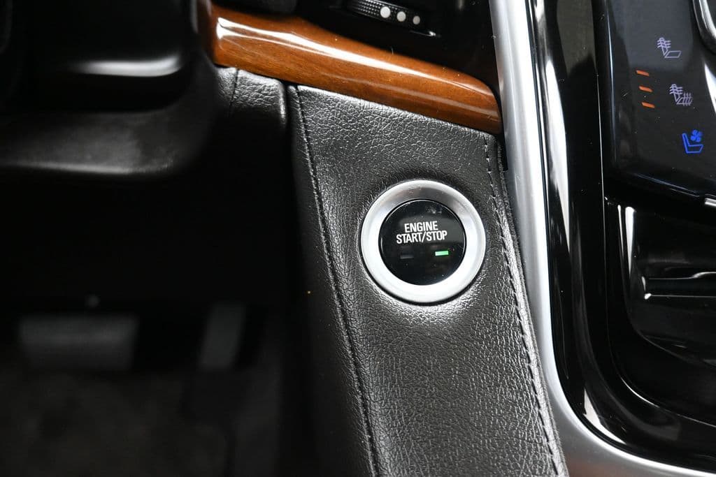 2020 Cadillac Escalade Luxury, photo 24 of 74