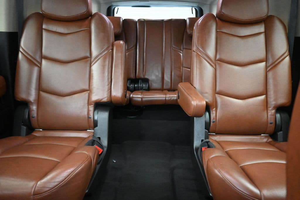 2019 Cadillac Escalade ESV Luxury, photo 30 of 73