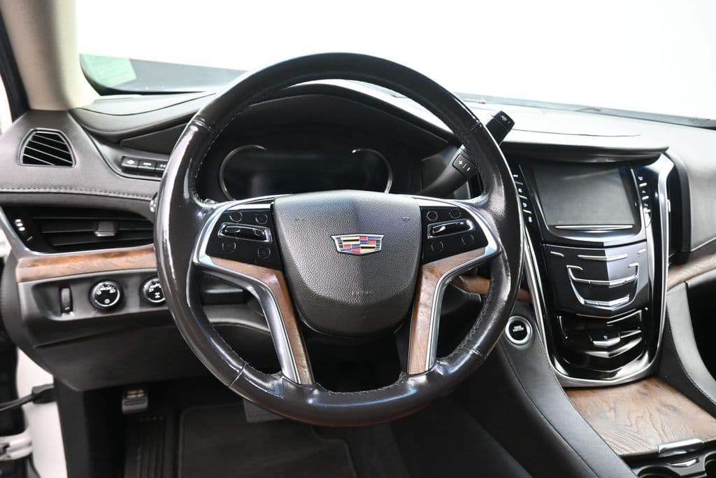 2019 Cadillac Escalade ESV Luxury, photo 15 of 73