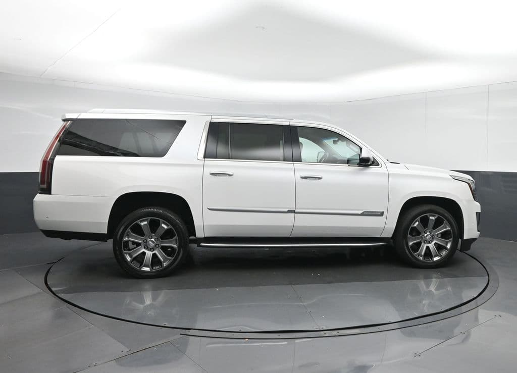 2019 Cadillac Escalade ESV Luxury, photo 8 of 73