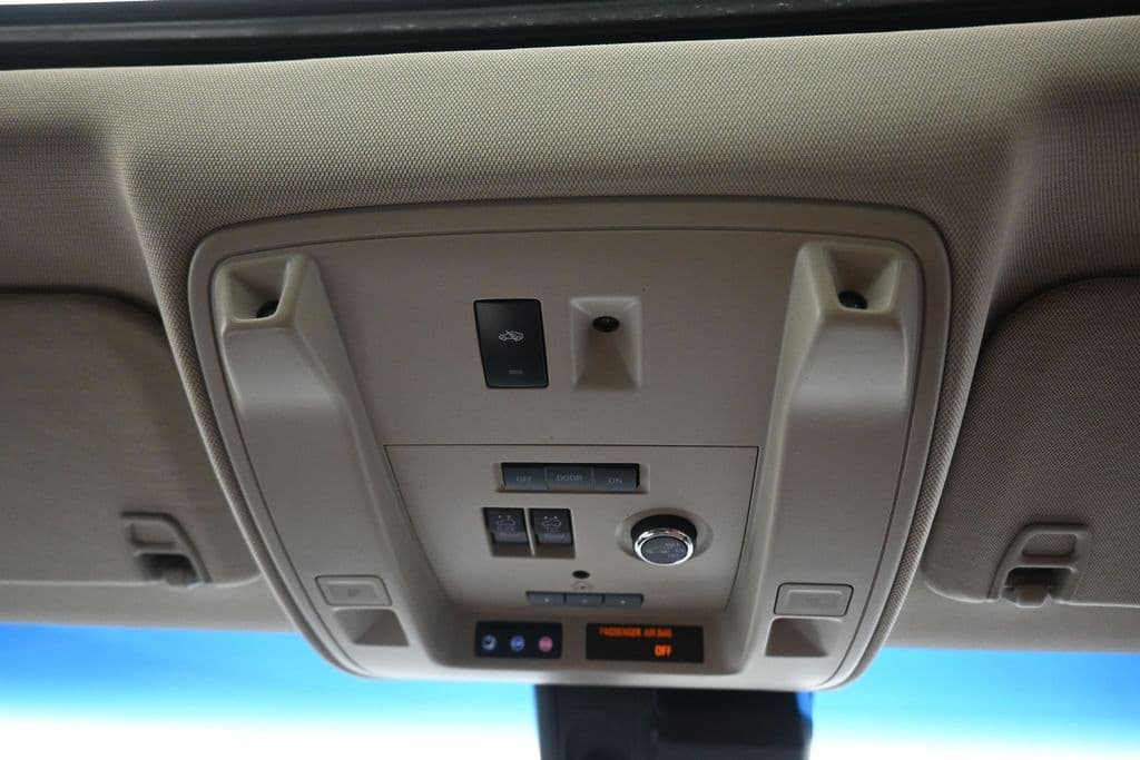 2019 Cadillac Escalade ESV Luxury, photo 25 of 73