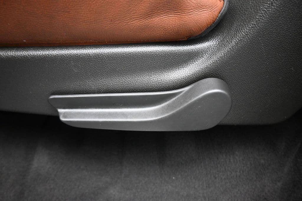 2019 Cadillac Escalade ESV Luxury, photo 34 of 73
