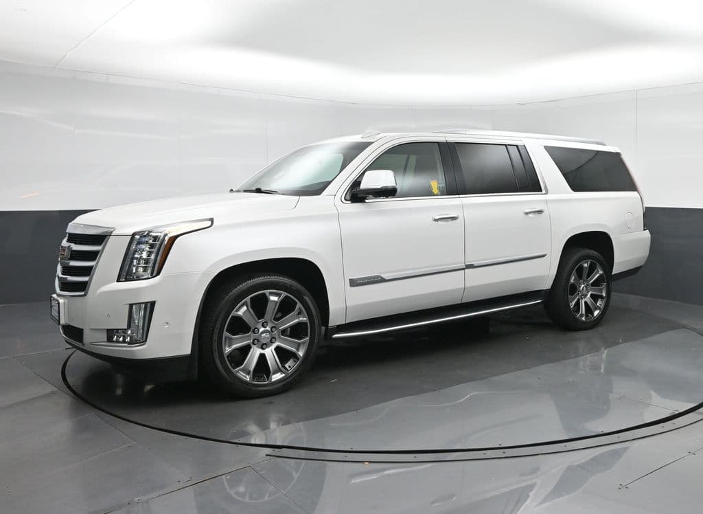 2019 Cadillac Escalade ESV Luxury, photo 3 of 73