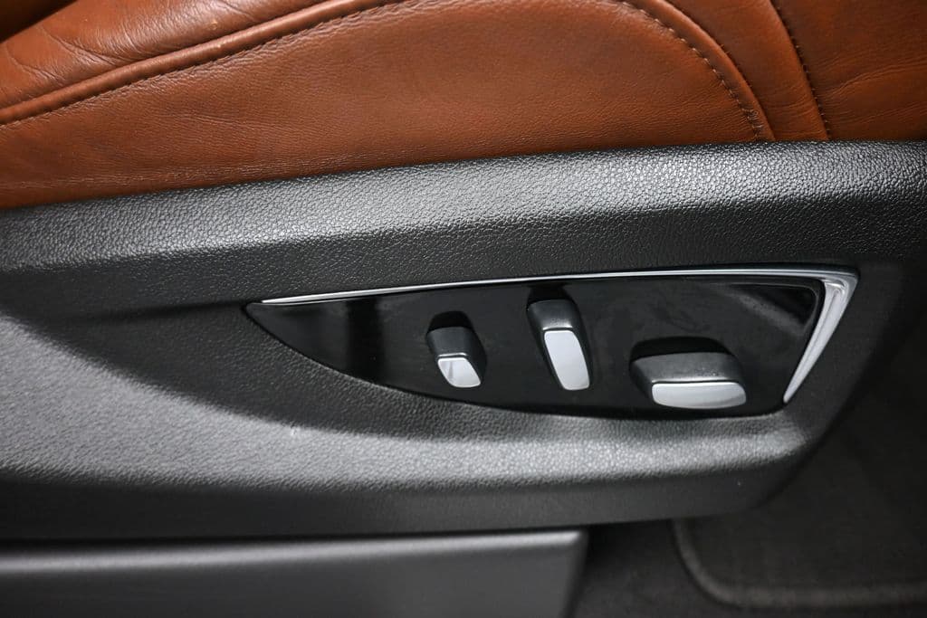 2019 Cadillac Escalade ESV Luxury, photo 54 of 73