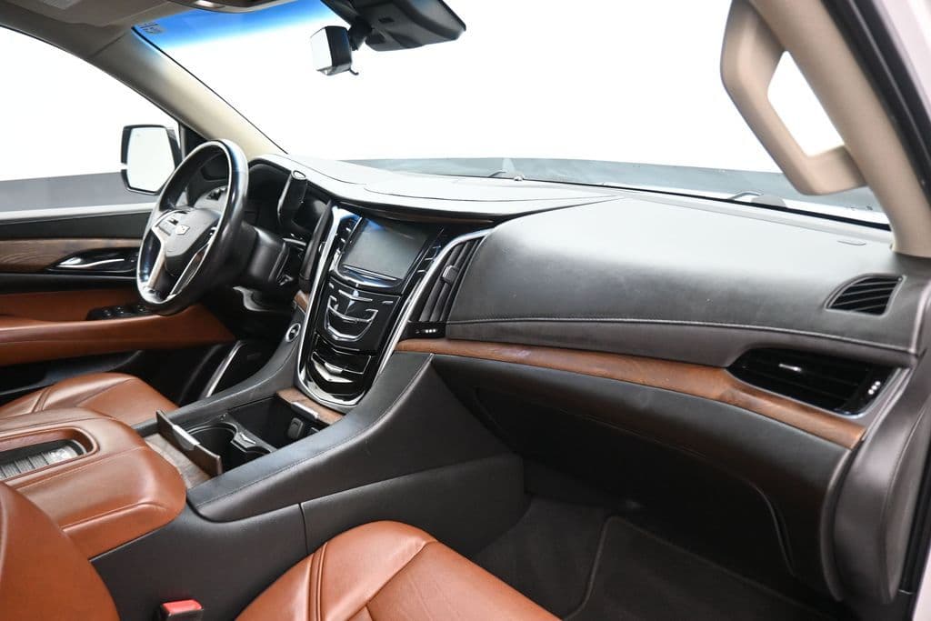 2019 Cadillac Escalade ESV Luxury, photo 55 of 73
