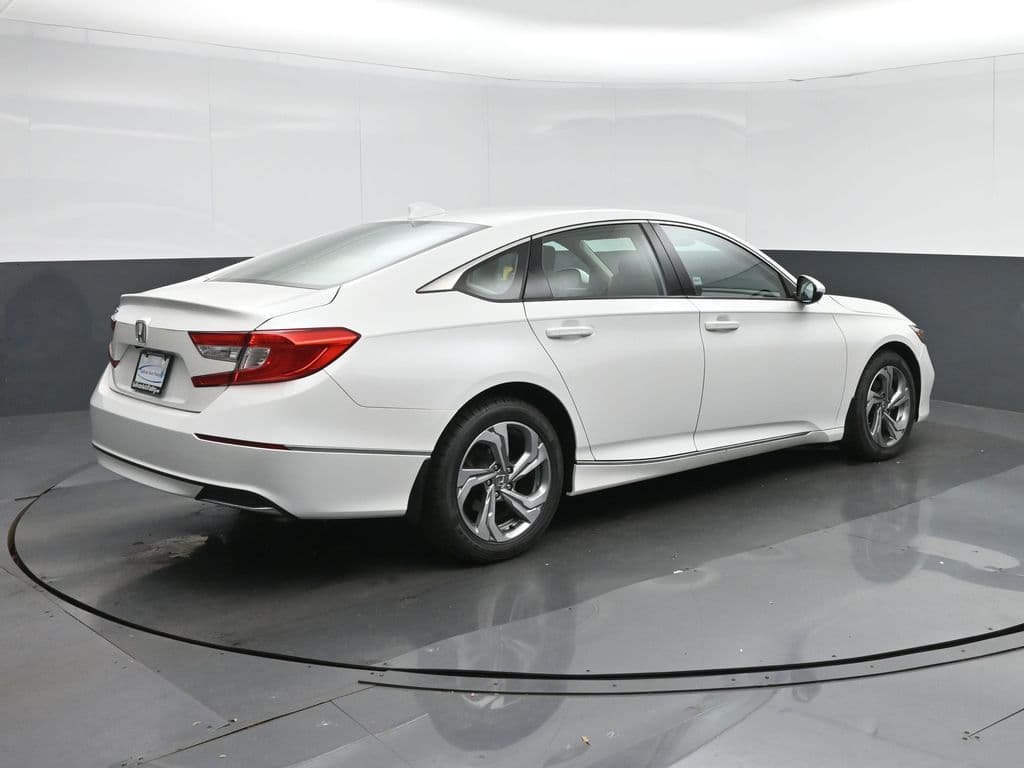 2018 Honda Accord EX-L, photo 7 of 64