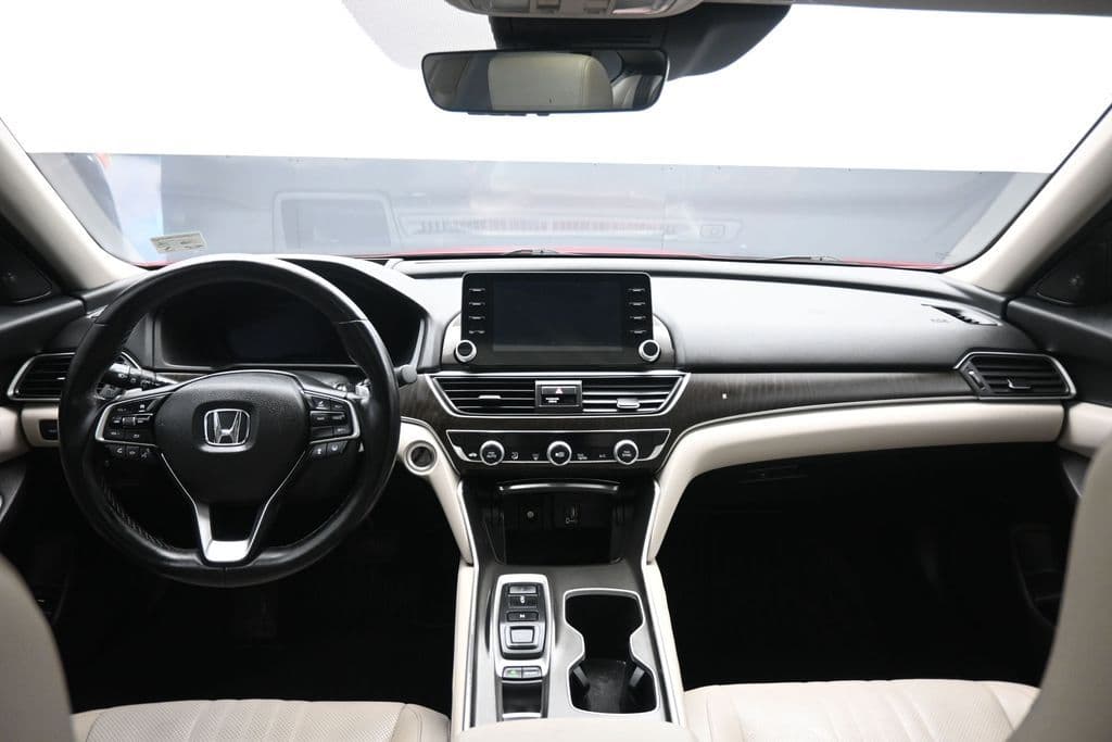 2018 Honda Accord Touring 2.0T, photo 41 of 64
