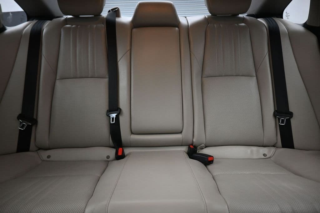 2018 Honda Accord Touring 2.0T, photo 32 of 64