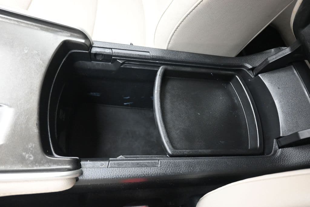 2018 Honda Accord Touring 2.0T, photo 27 of 64