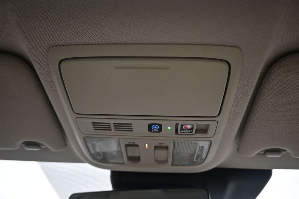 2018 Honda Accord Touring 2.0T, photo 28 of 64
