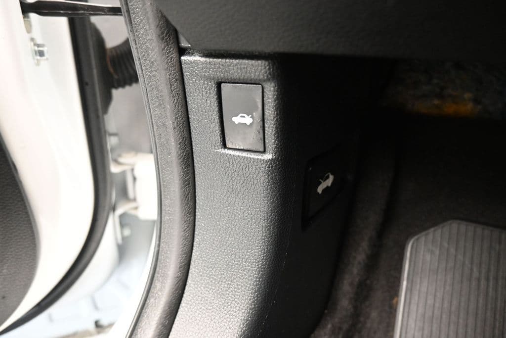 2023 Honda Accord Hybrid Touring, photo 29 of 59