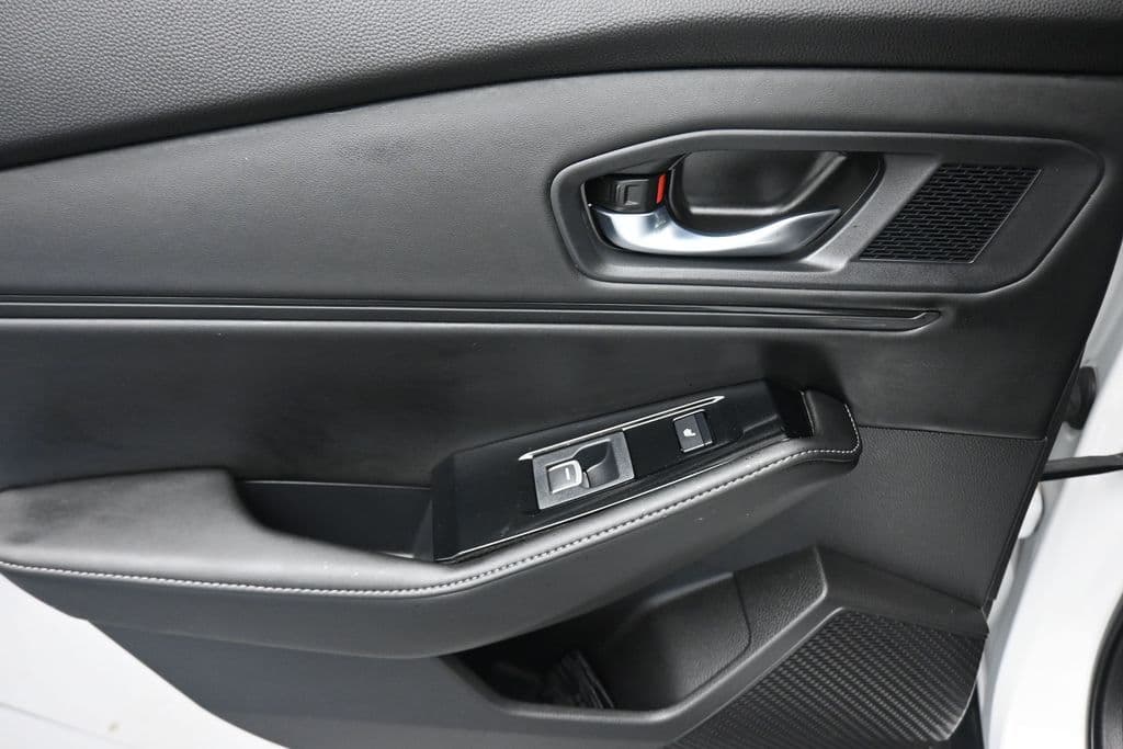 2023 Honda Accord Hybrid Touring, photo 32 of 59