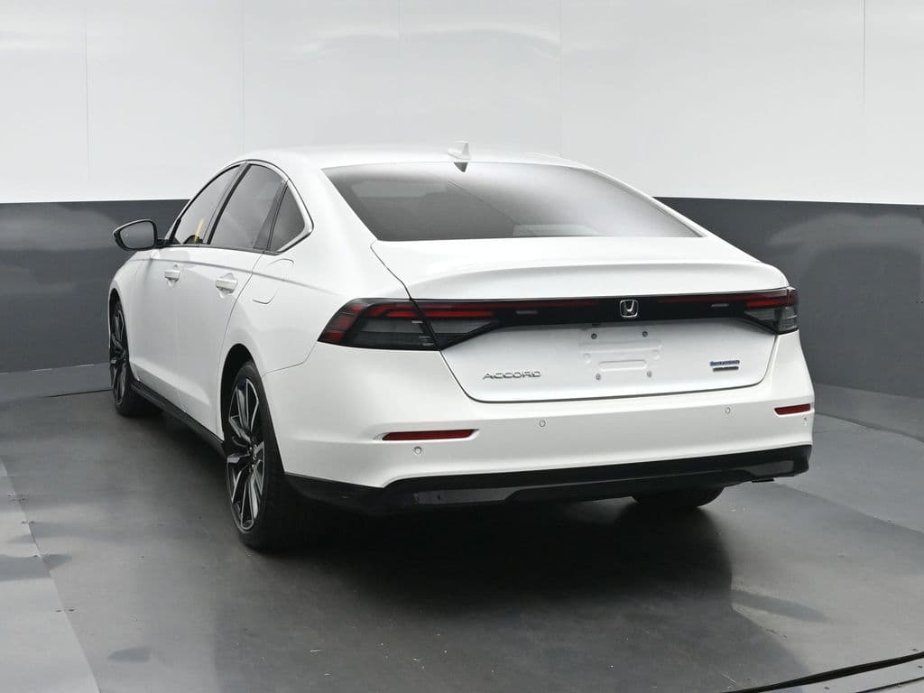 2023 Honda Accord Hybrid Touring, photo 5 of 59