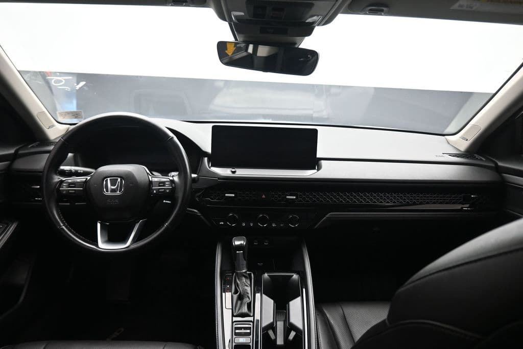 2023 Honda Accord Hybrid Touring, photo 39 of 59