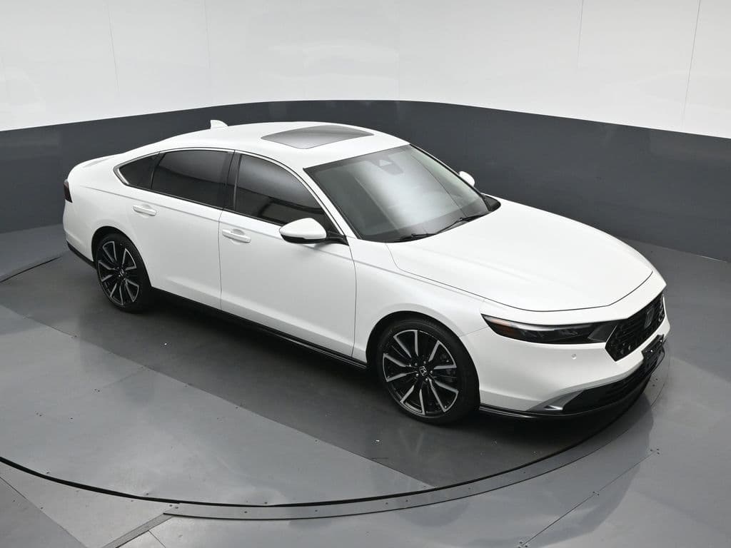 2023 Honda Accord Hybrid Touring, photo 56 of 59