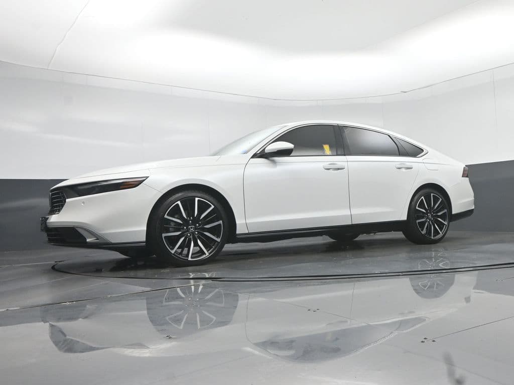2023 Honda Accord Hybrid Touring, photo 53 of 59