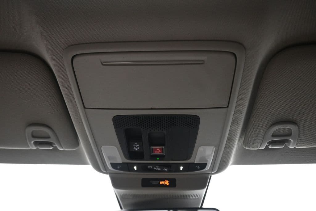 2023 Honda Accord Hybrid Touring, photo 28 of 59