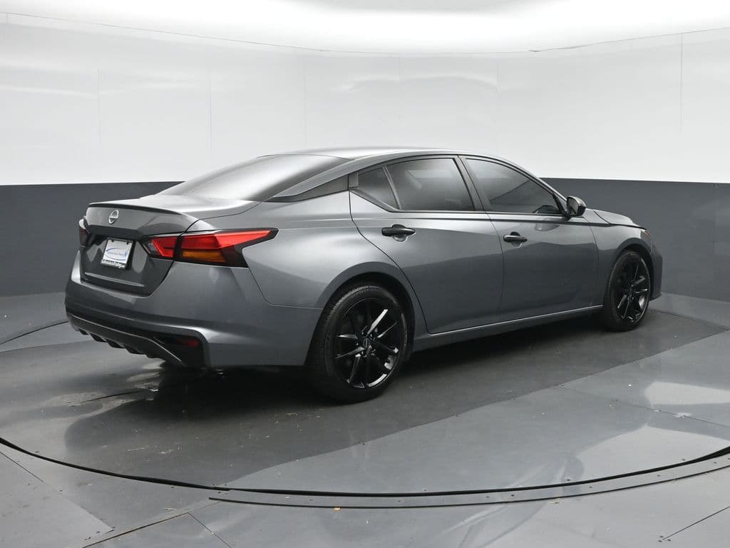 2024 Nissan Altima 2.5 S, photo 7 of 52