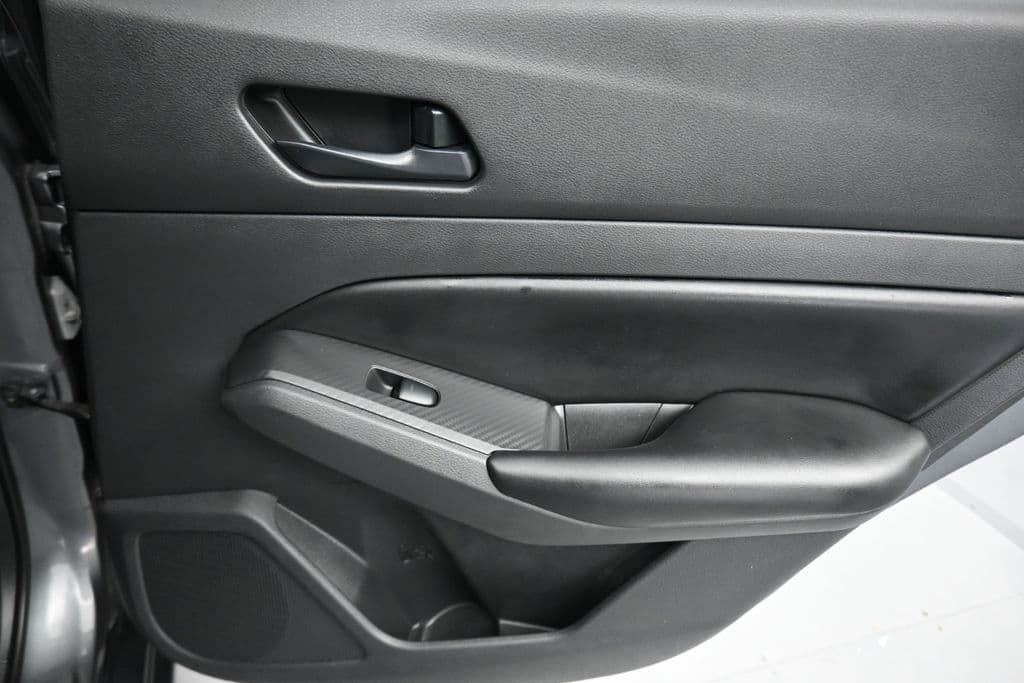 2024 Nissan Altima 2.5 S, photo 33 of 52