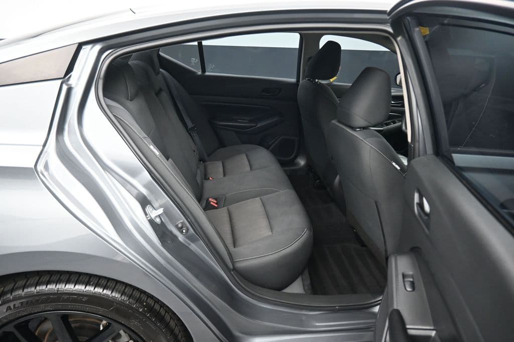 2024 Nissan Altima 2.5 S, photo 34 of 52