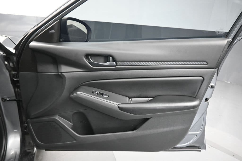 2024 Nissan Altima 2.5 S, photo 36 of 52
