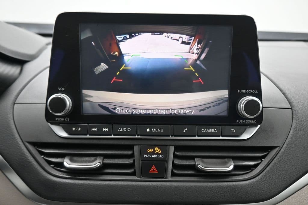 2021 Nissan Altima 2.5 SV, photo 18 of 56
