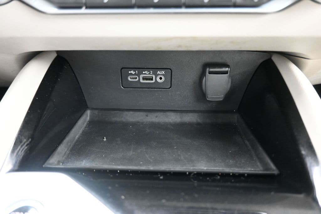 2021 Nissan Altima 2.5 SV, photo 20 of 56