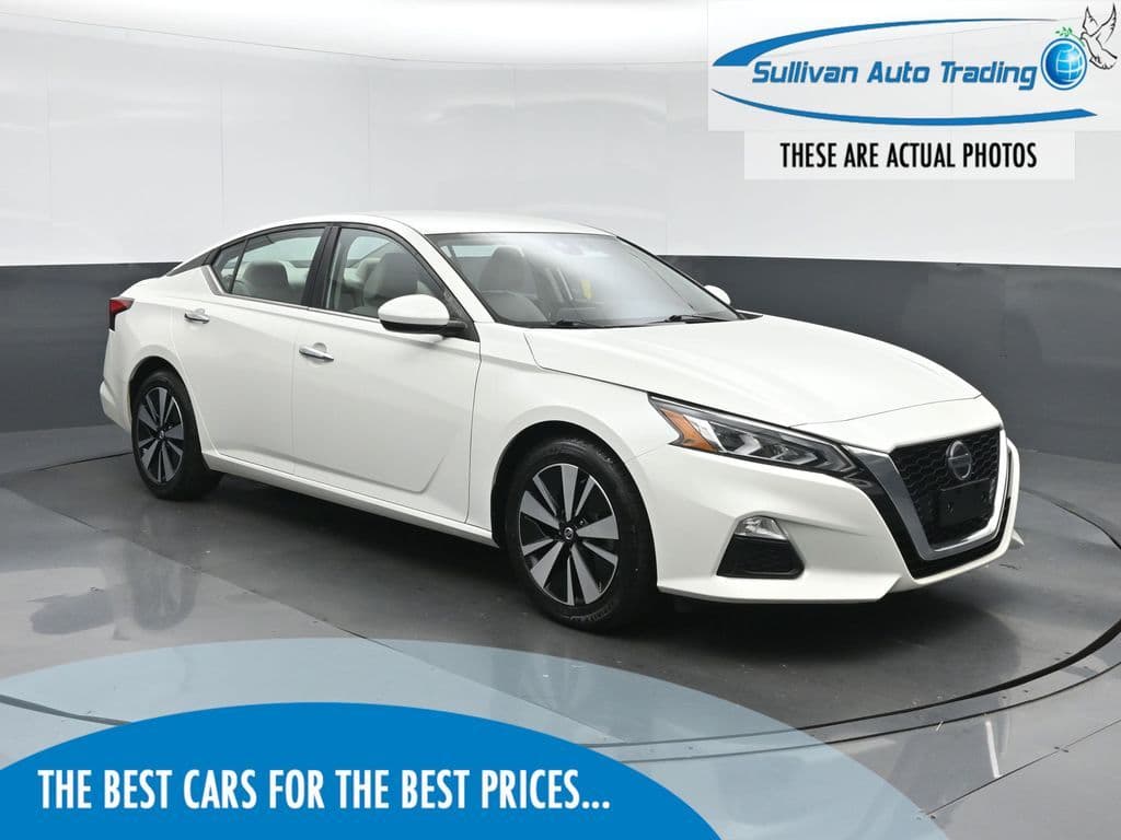 2021 Nissan Altima 2.5 SV, photo 1 of 56