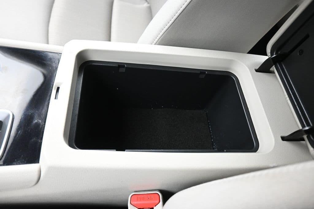 2021 Nissan Altima 2.5 SV, photo 22 of 56