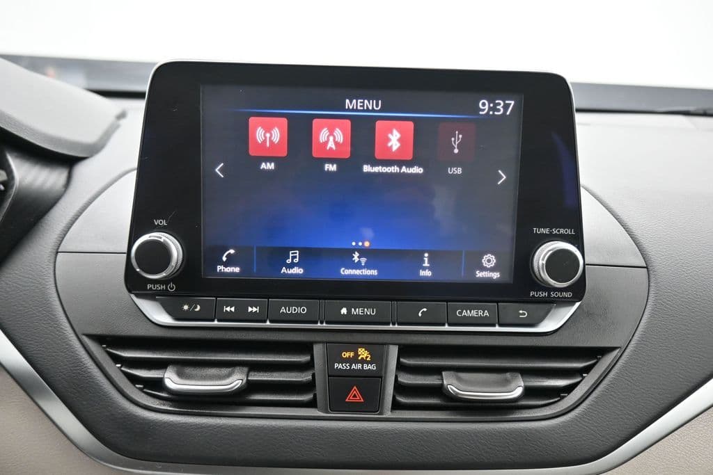 2021 Nissan Altima 2.5 SV, photo 17 of 56