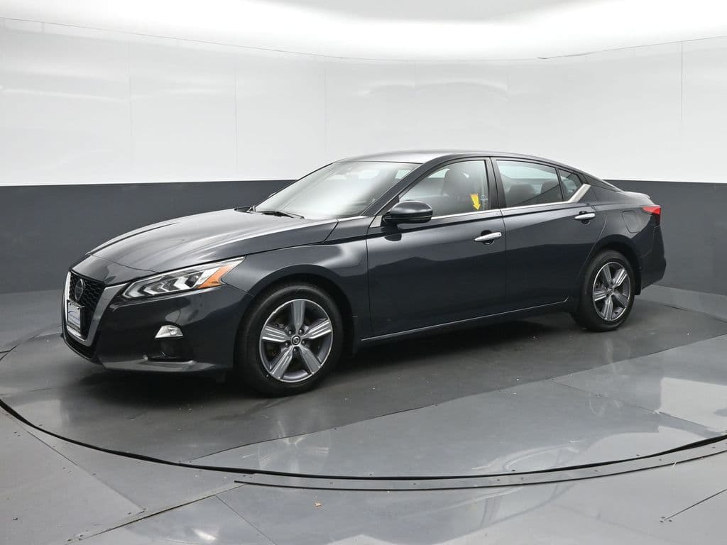 2019 Nissan Altima 2.5 SV, photo 3 of 56