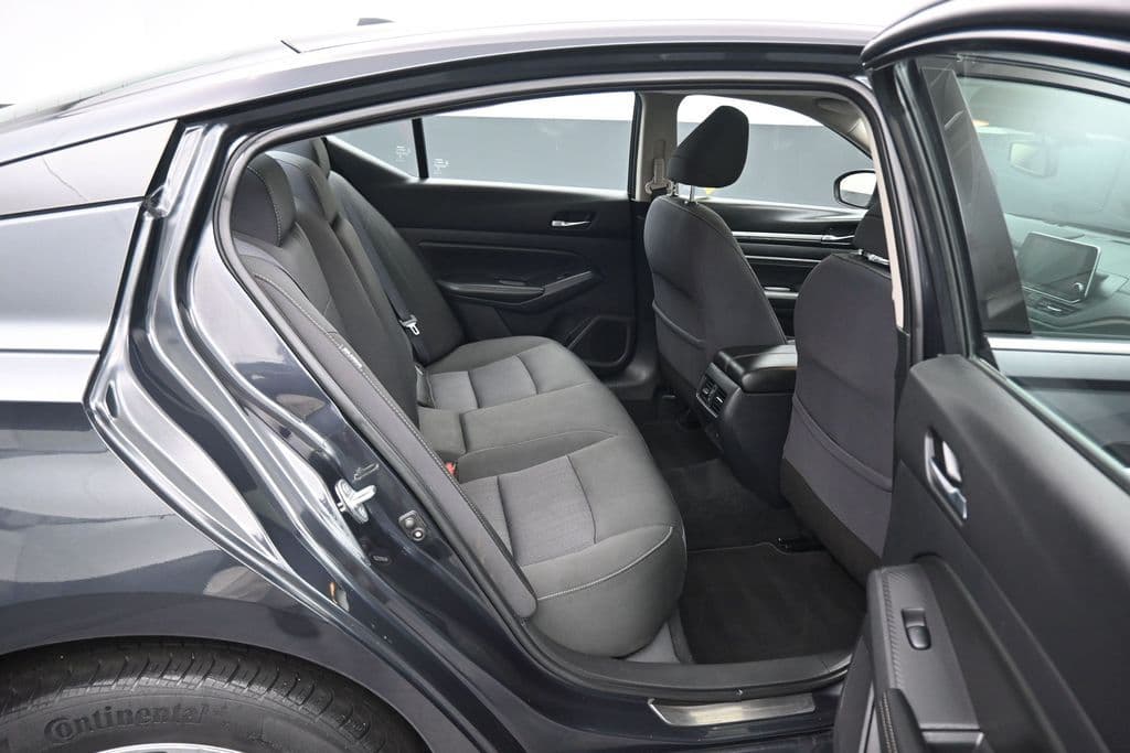 2019 Nissan Altima 2.5 SV, photo 36 of 56