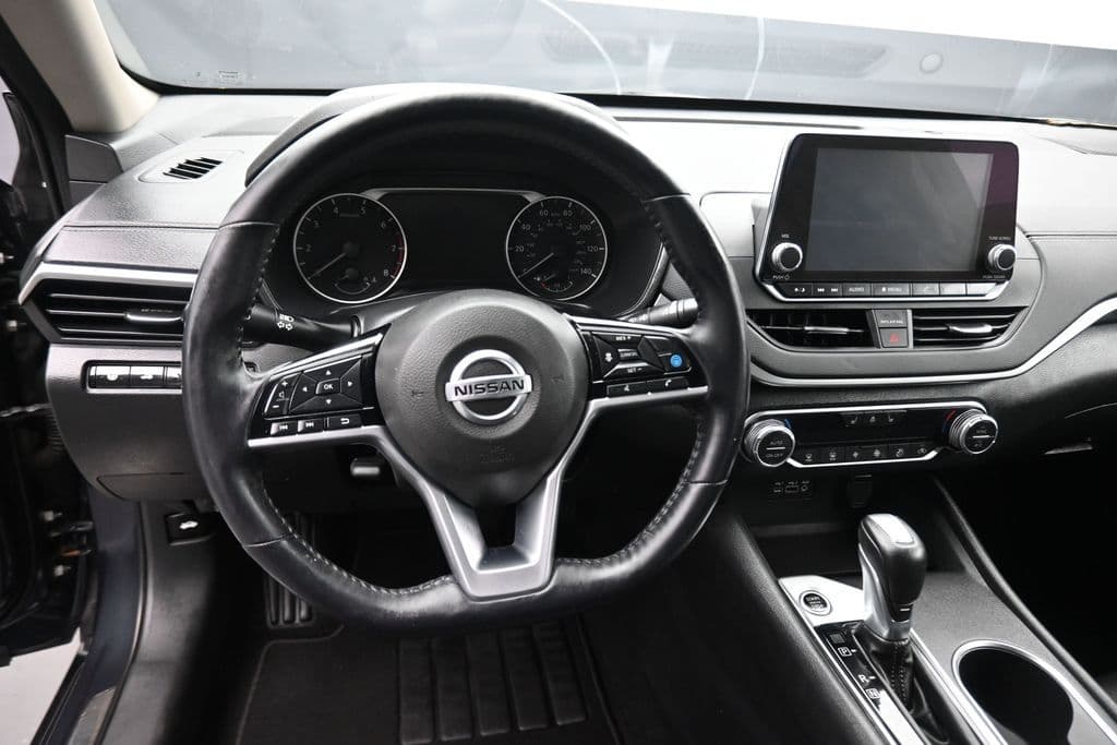 2019 Nissan Altima 2.5 SV, photo 14 of 56