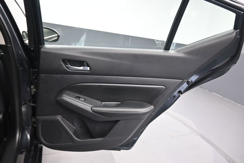 2019 Nissan Altima 2.5 SV, photo 34 of 56