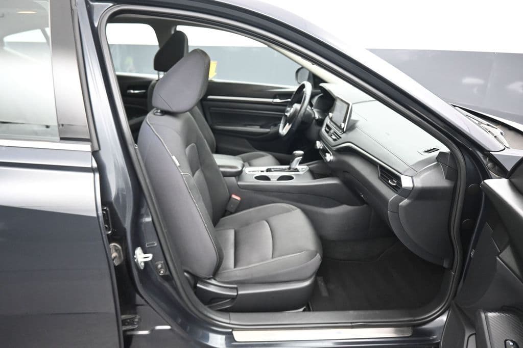 2019 Nissan Altima 2.5 SV, photo 41 of 56