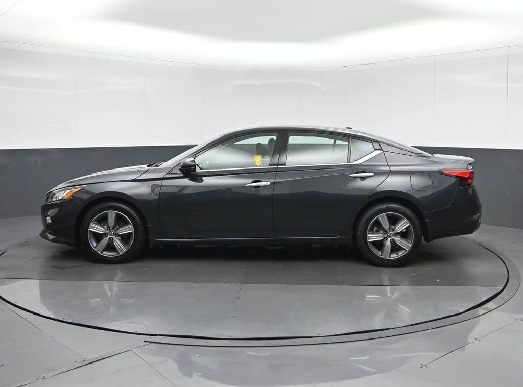 2019 Nissan Altima 2.5 SV, photo 4 of 56