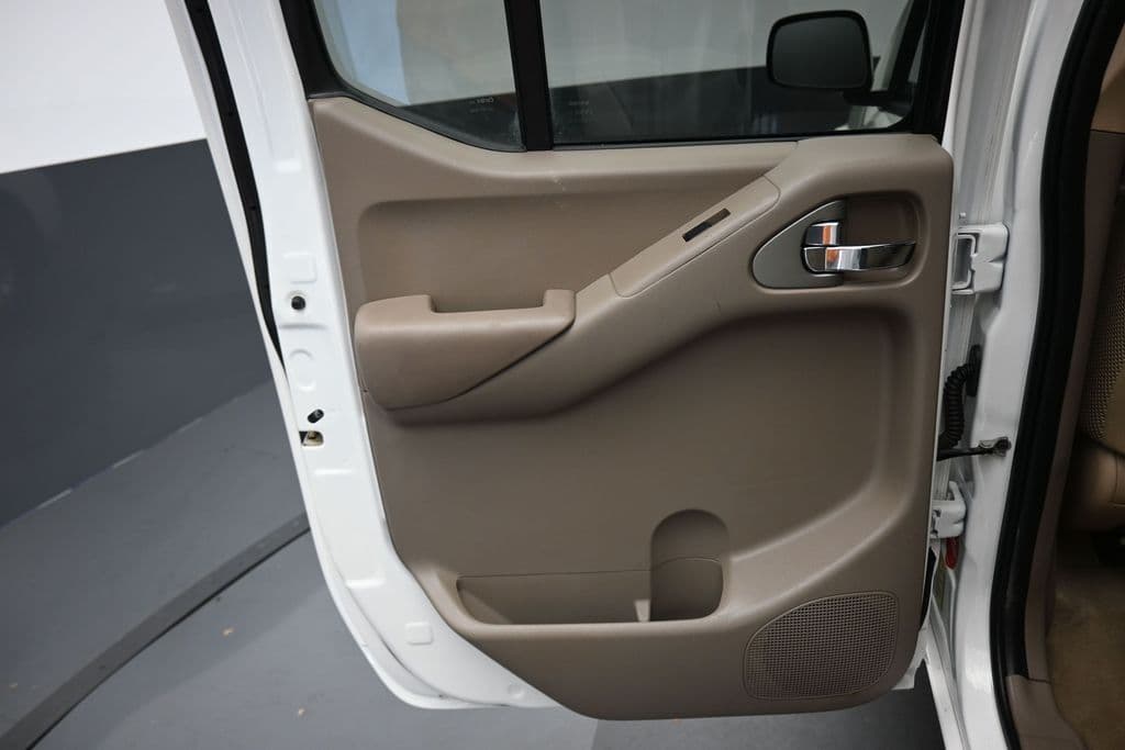 2019 Nissan Frontier SV, photo 25 of 54