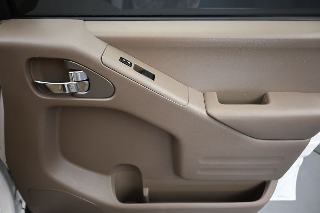 2019 Nissan Frontier SV, photo 37 of 54