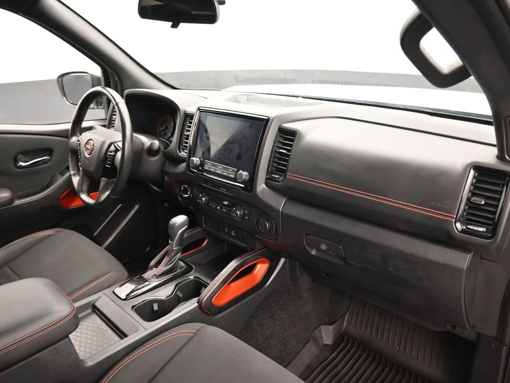 2022 Nissan Frontier PRO-4X, photo 46 of 60