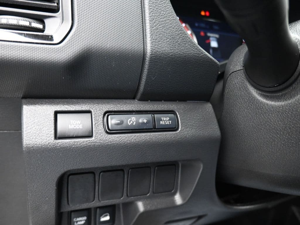 2022 Nissan Frontier PRO-4X, photo 27 of 60