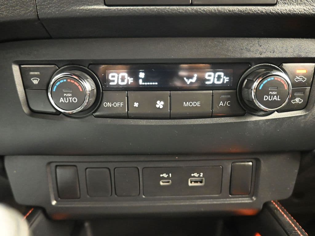 2022 Nissan Frontier PRO-4X, photo 20 of 60