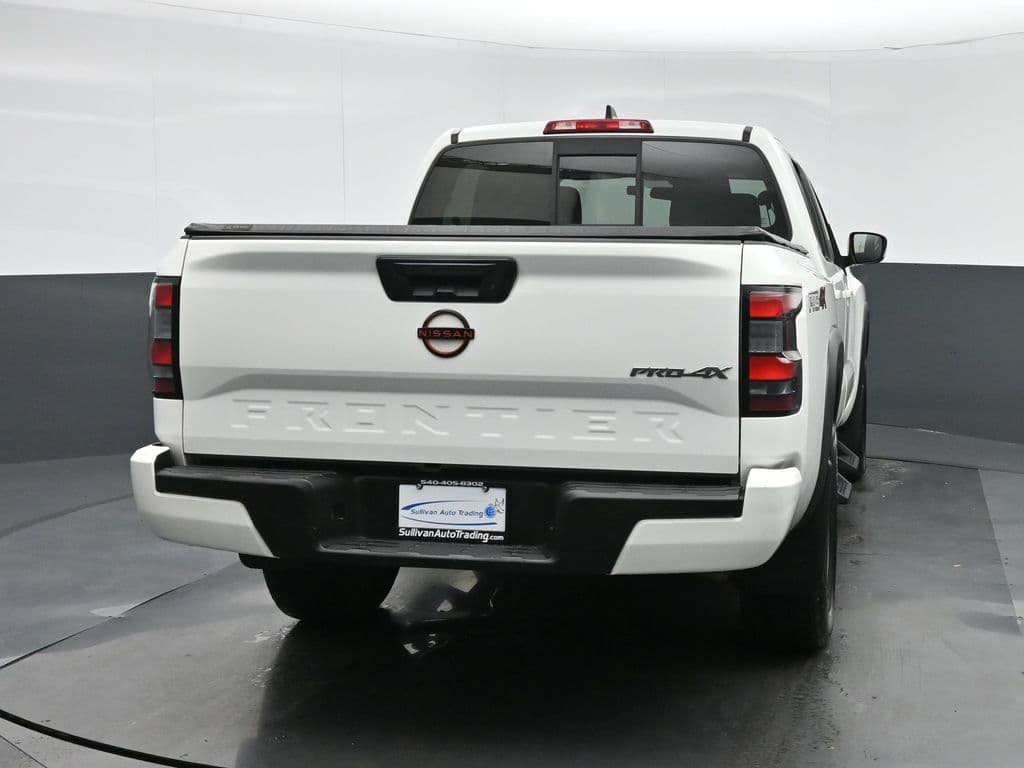 2022 Nissan Frontier PRO-4X, photo 6 of 60